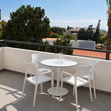 Kay-stay Apartament Larnaca